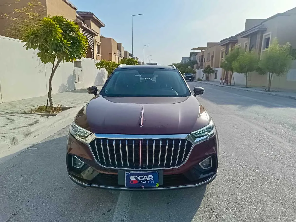 Car image 3