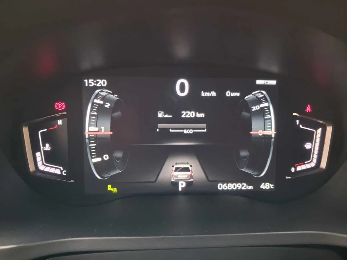Car image 18