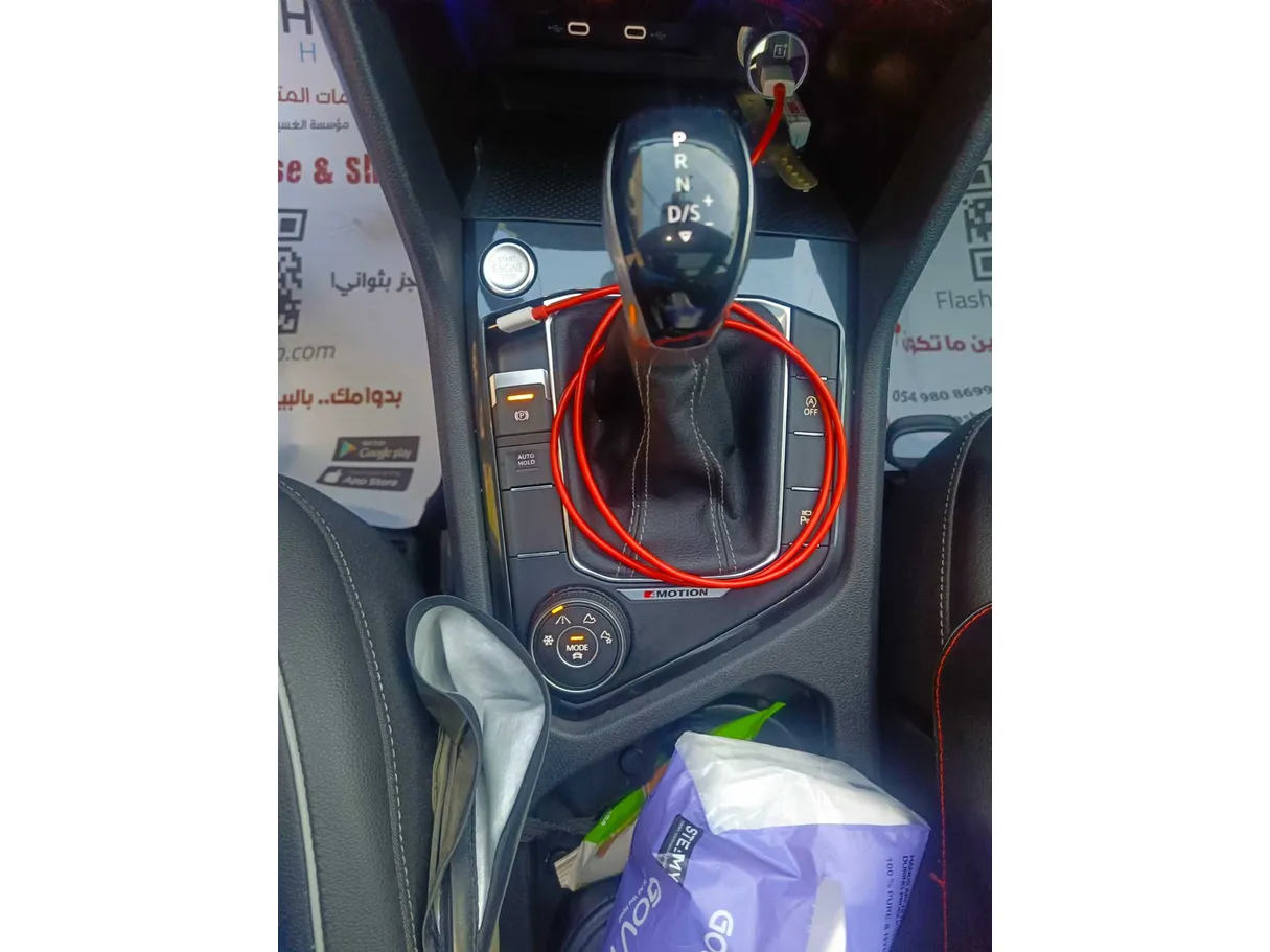 Car image 23