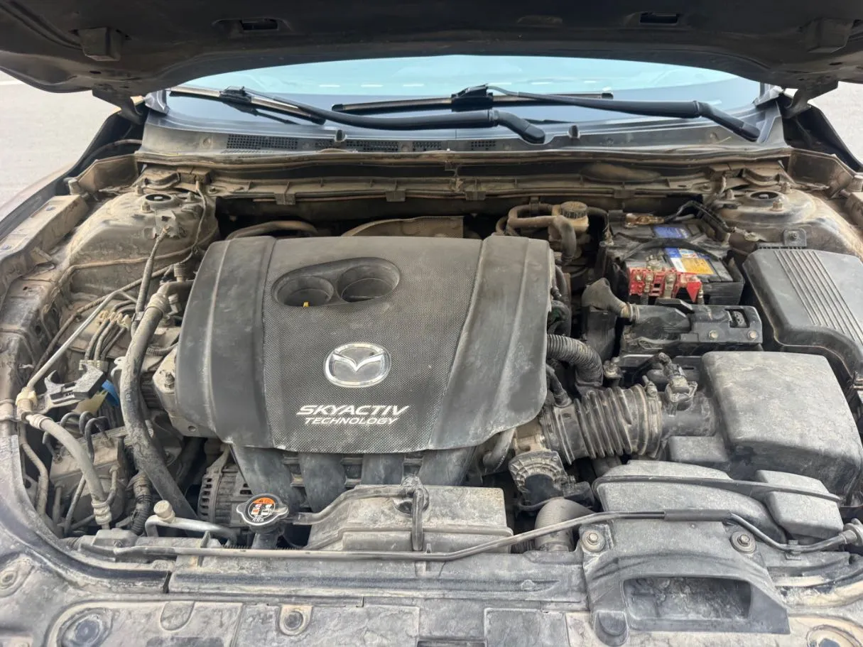 Car image 20