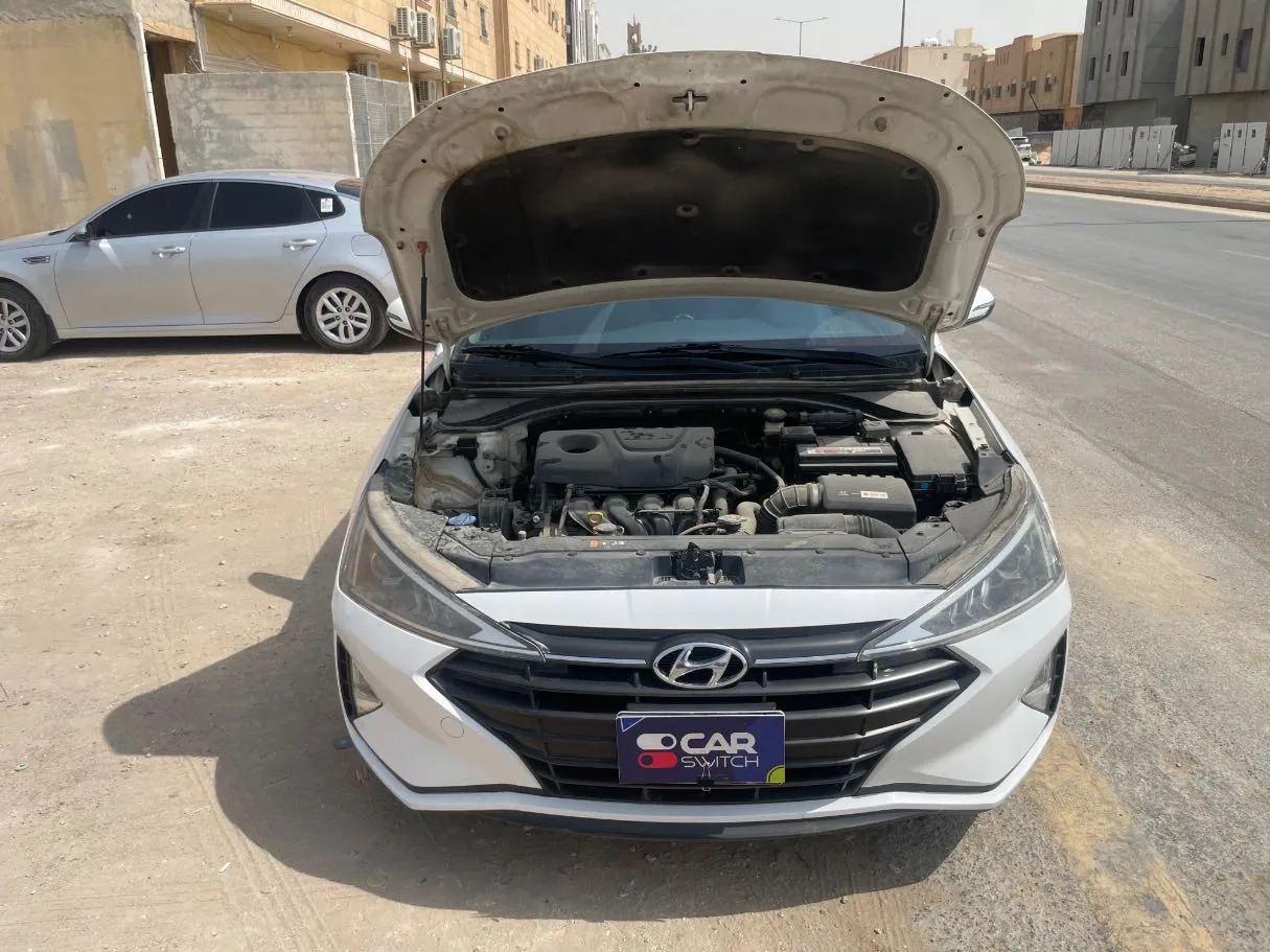 Car image 23