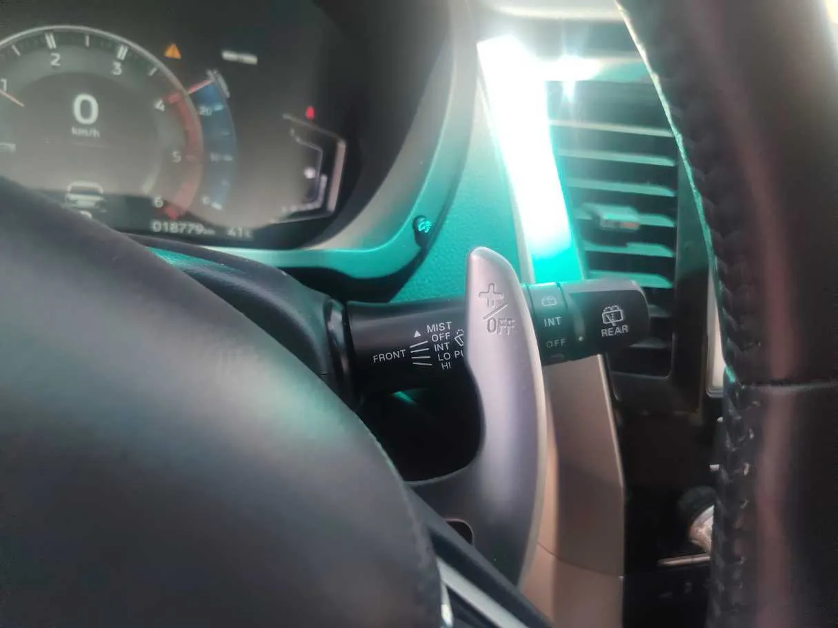 Car image 29
