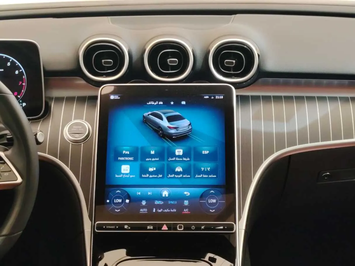 Car image 23