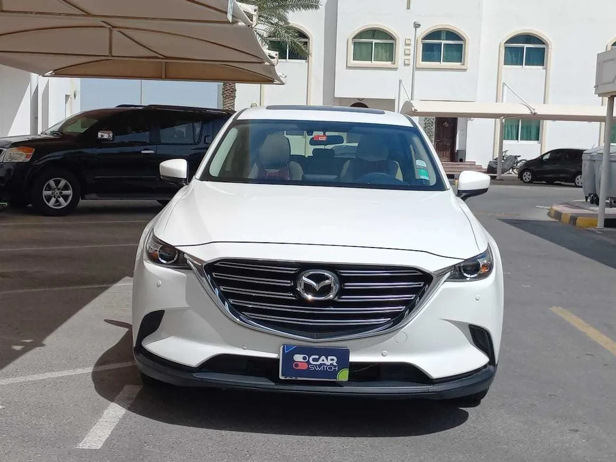 Car image 2