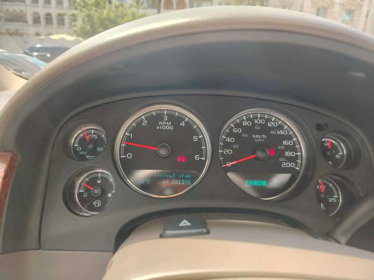 Car image 27