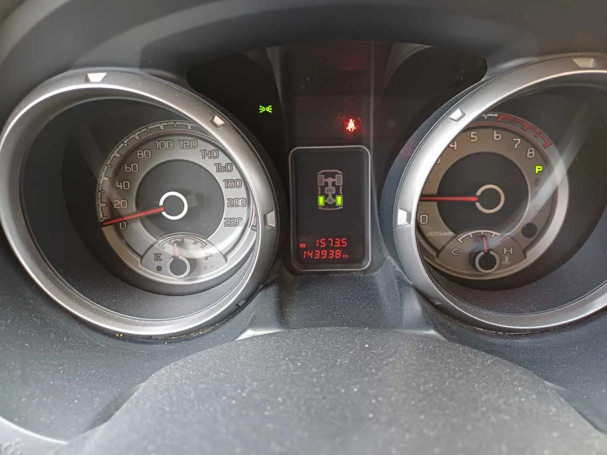 Car image 19