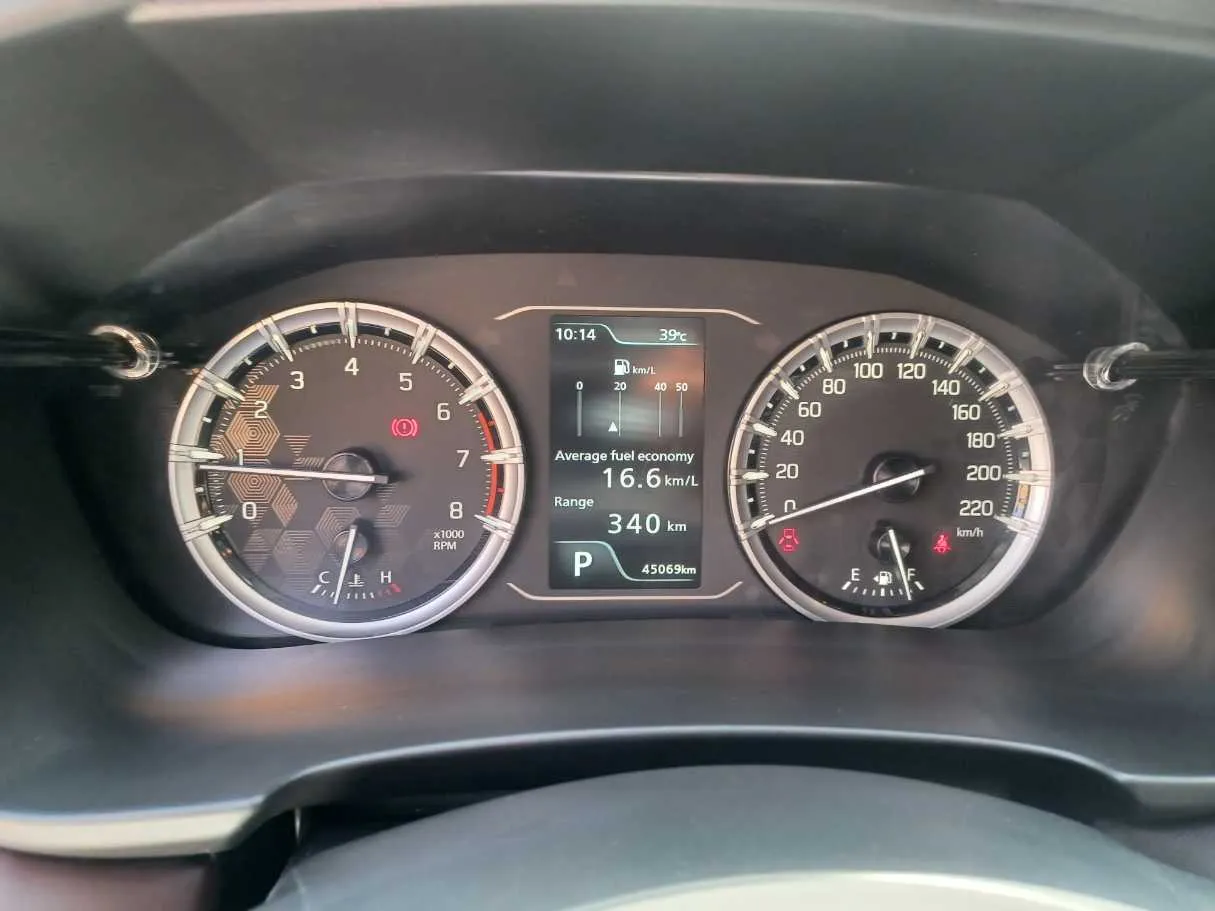 Car image 20