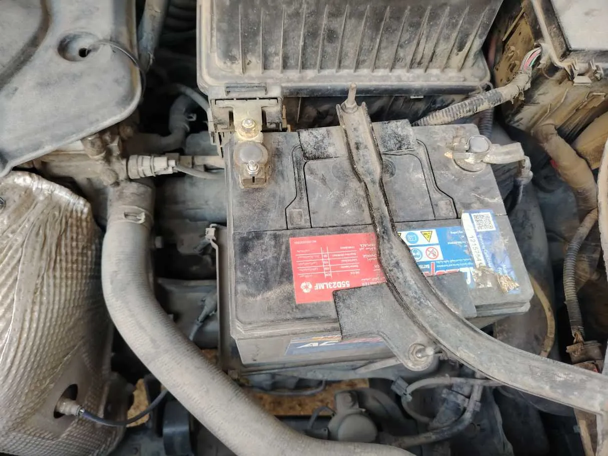 Car image 40