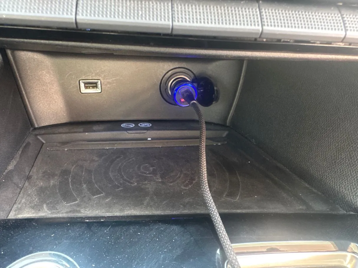 Car image 21