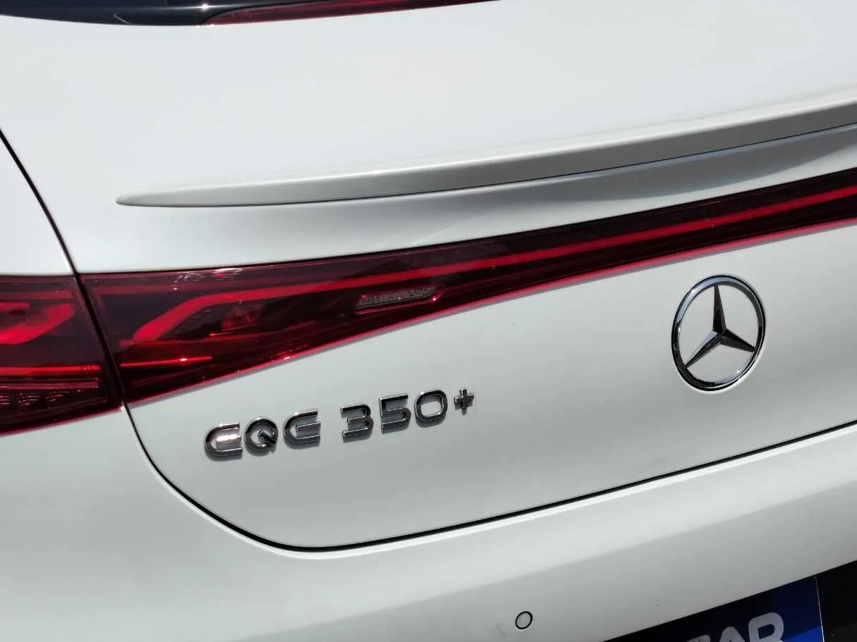 Car image 36