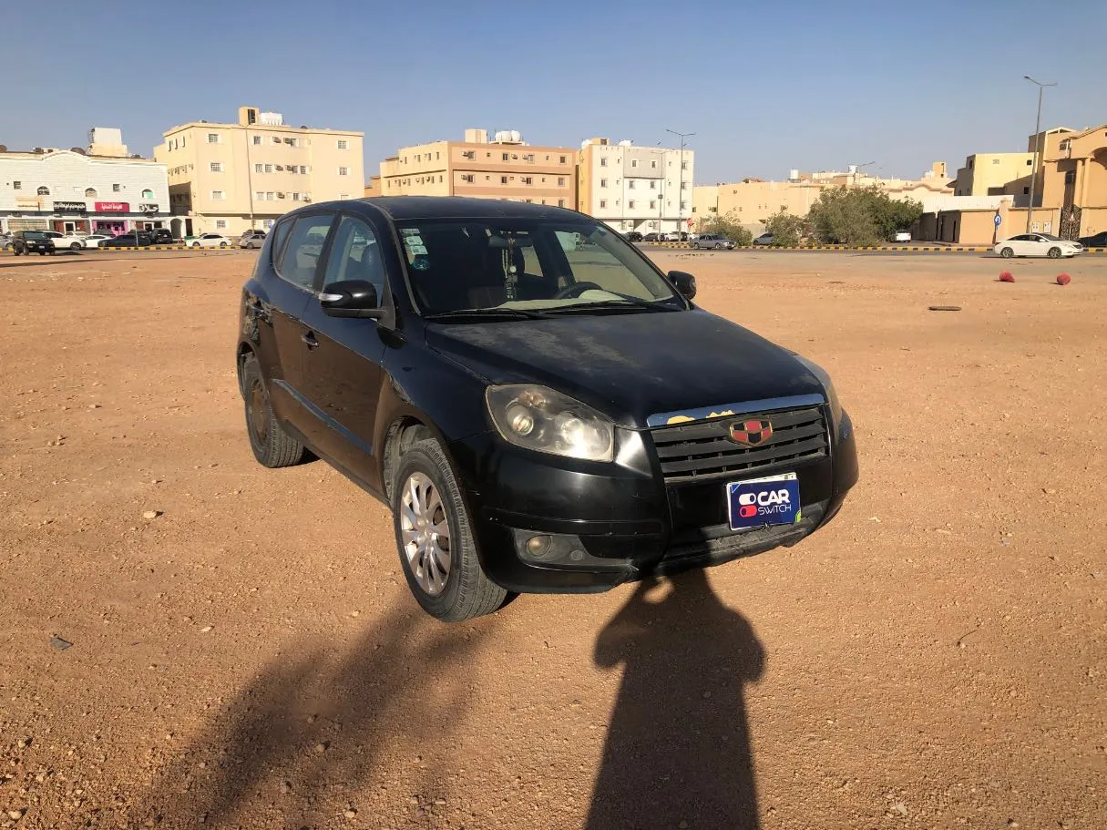 Car image 3