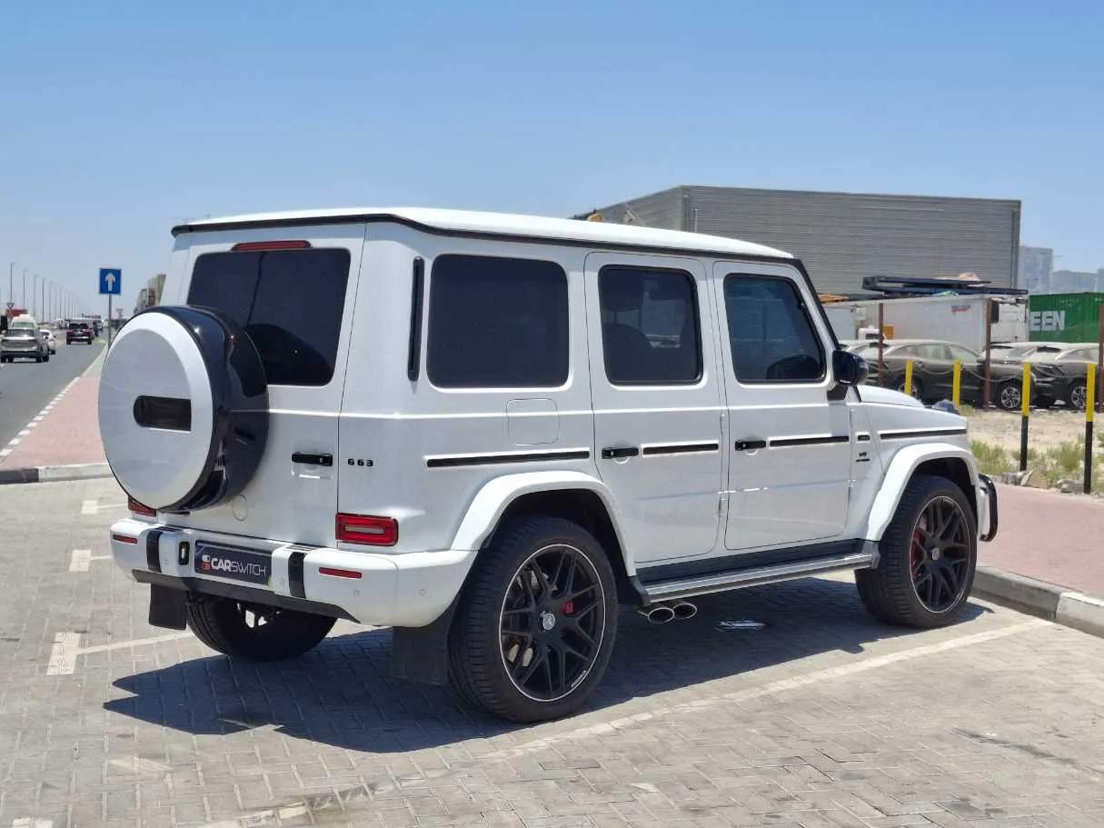 Car image 5