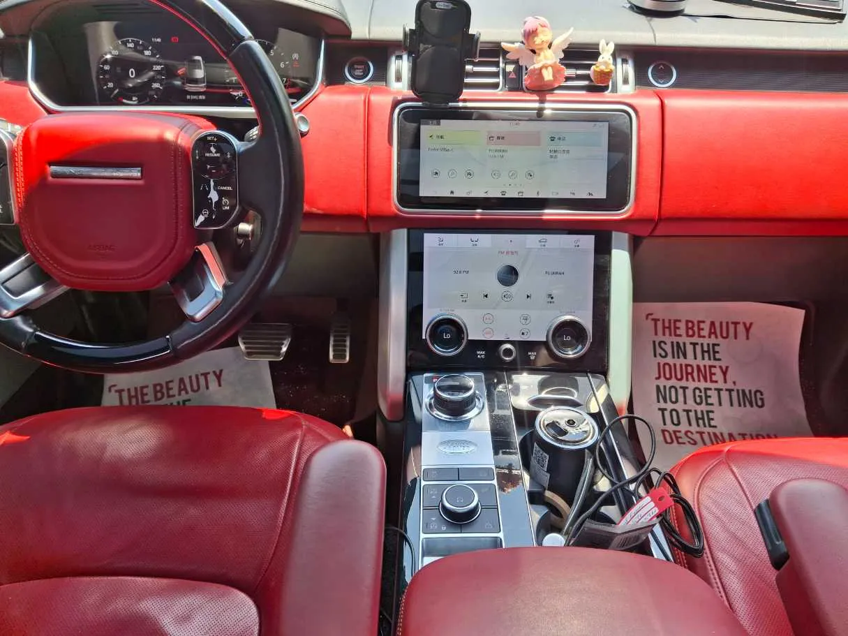 Car image 16