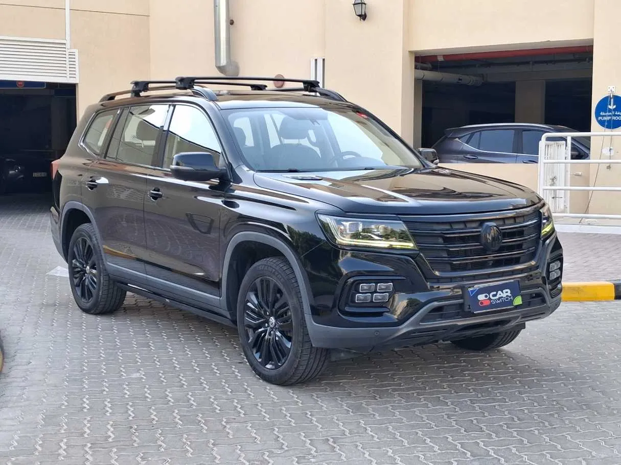 Car image 3