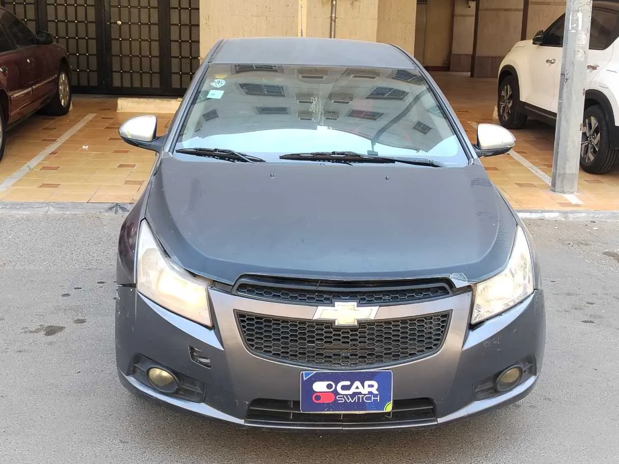 Car image 2