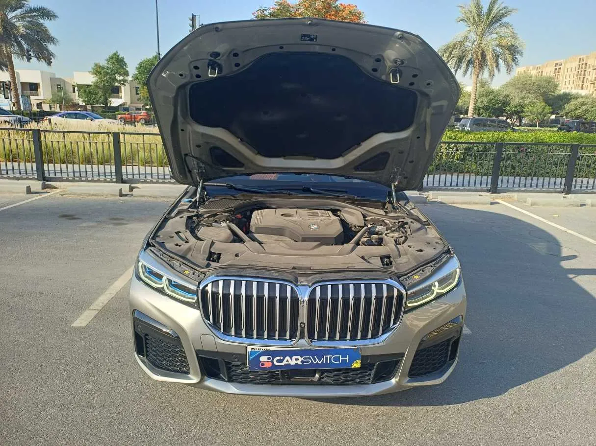 Car image 27