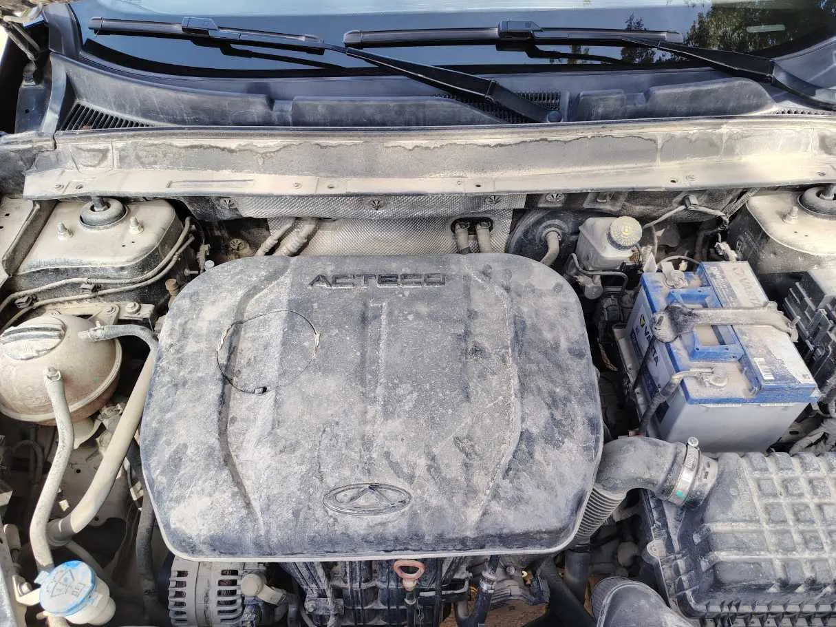 Car image 22