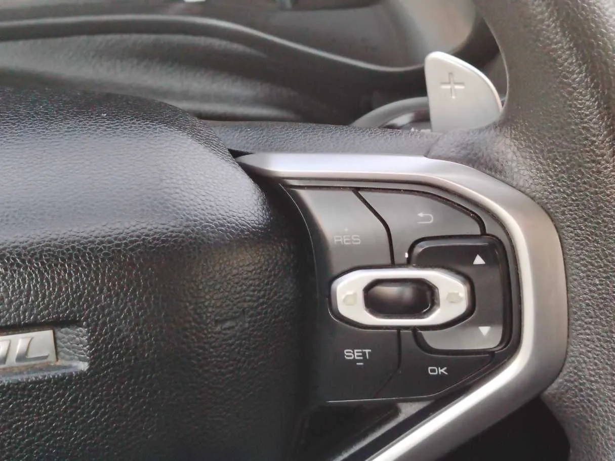 Car image 22