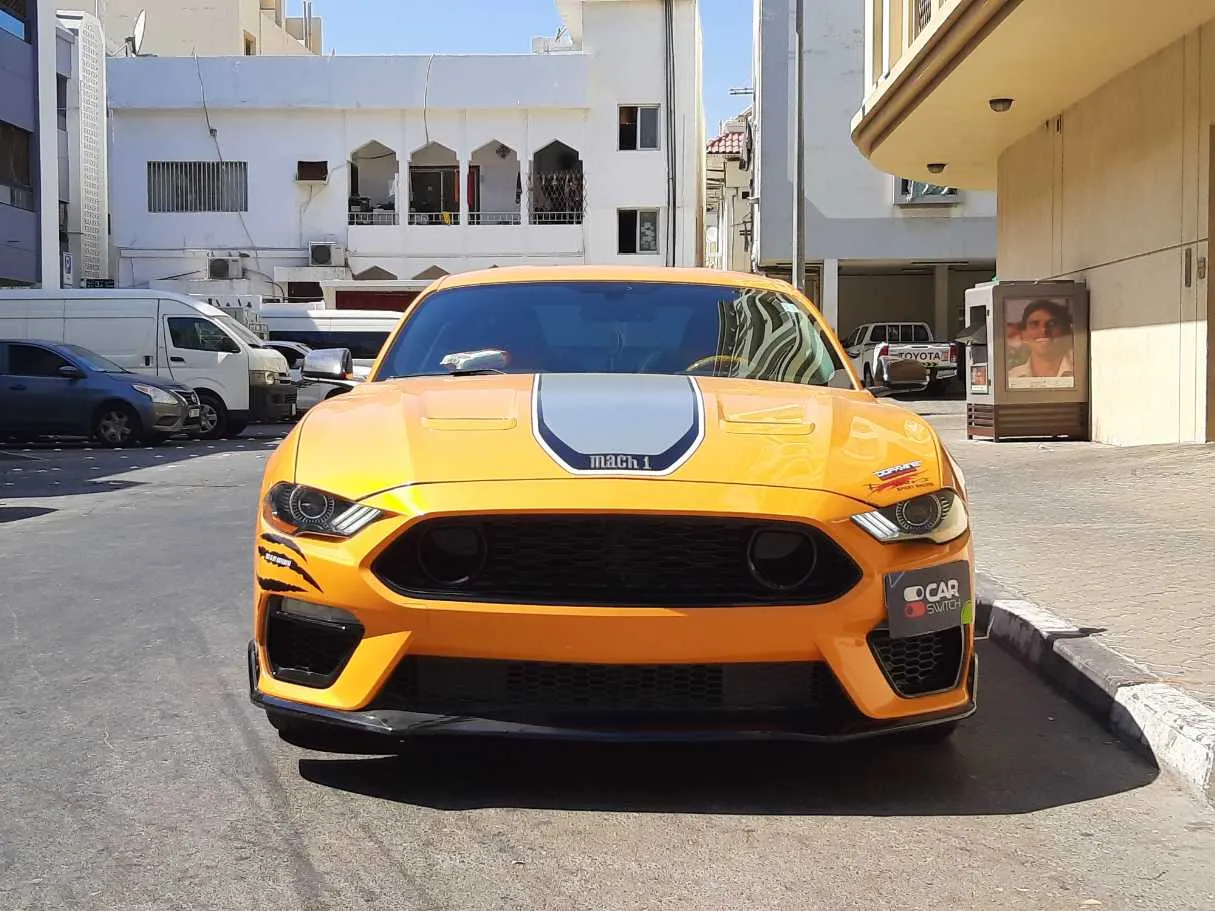 Car image 2
