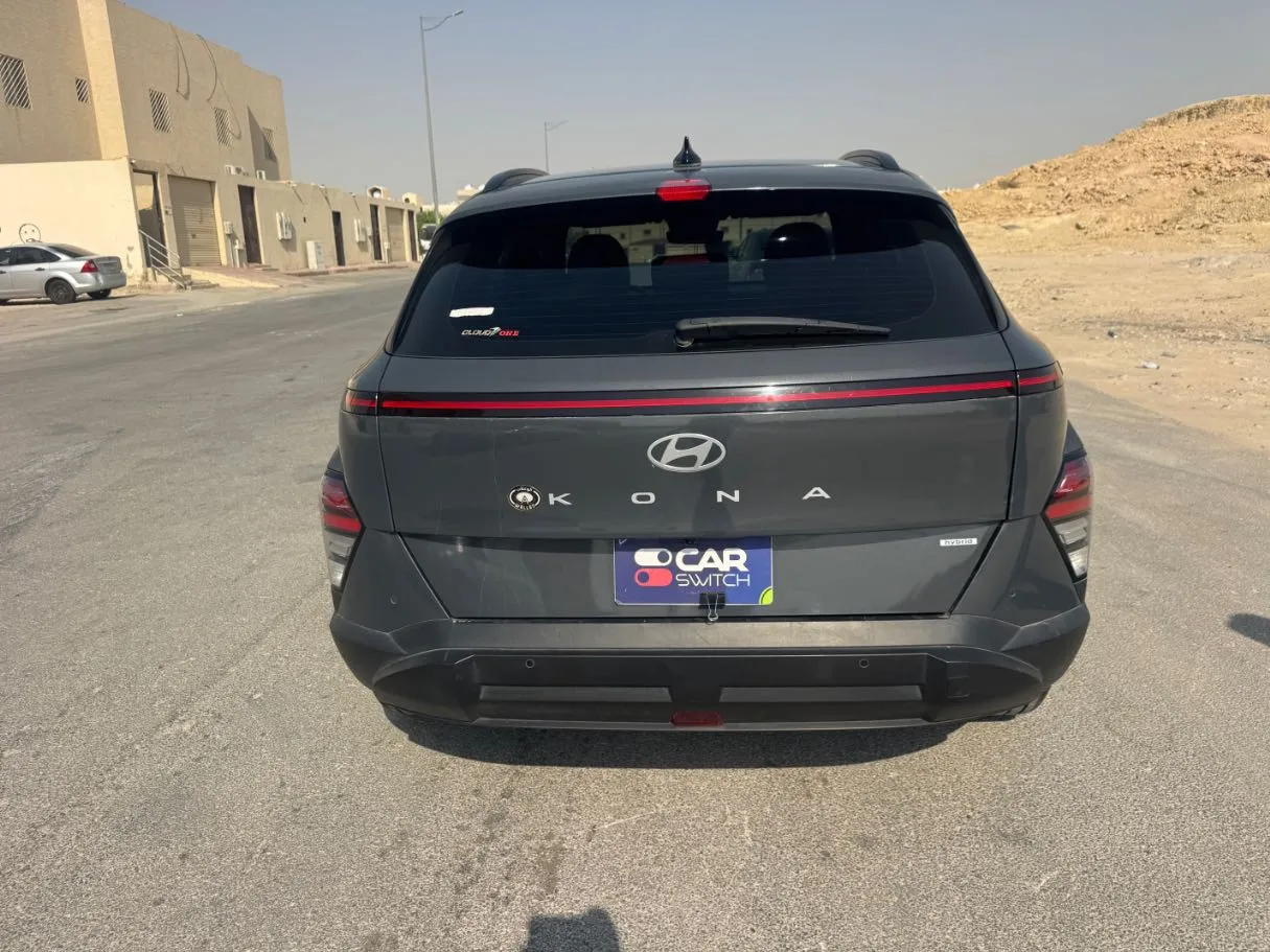 Car image 6