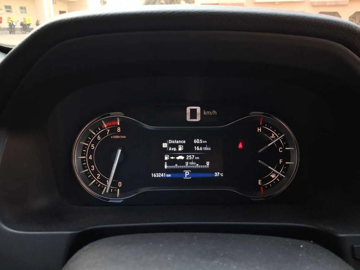 Car image 20