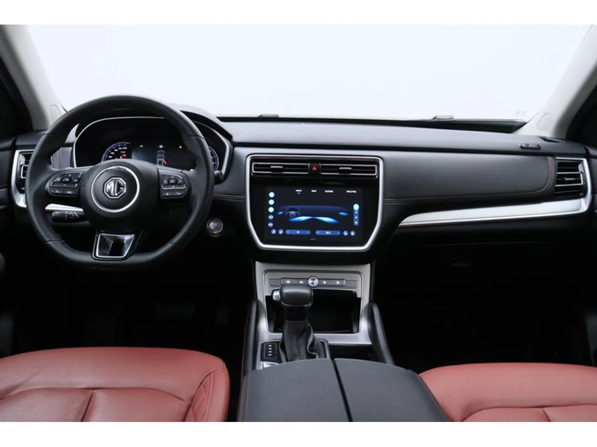 Car image 14