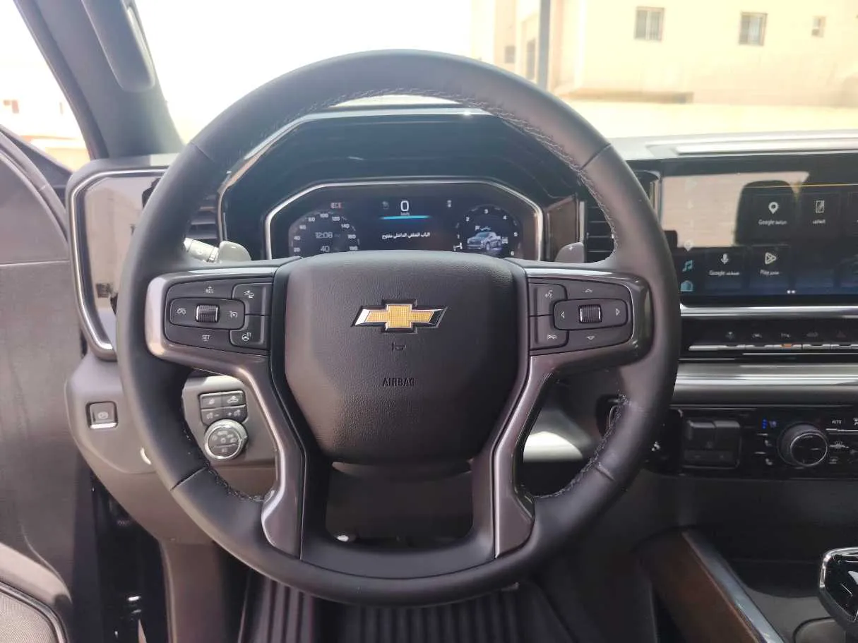 Car image 23