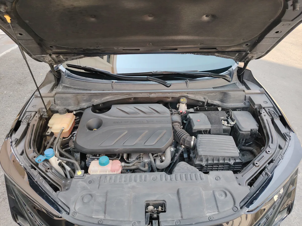 Car image 38