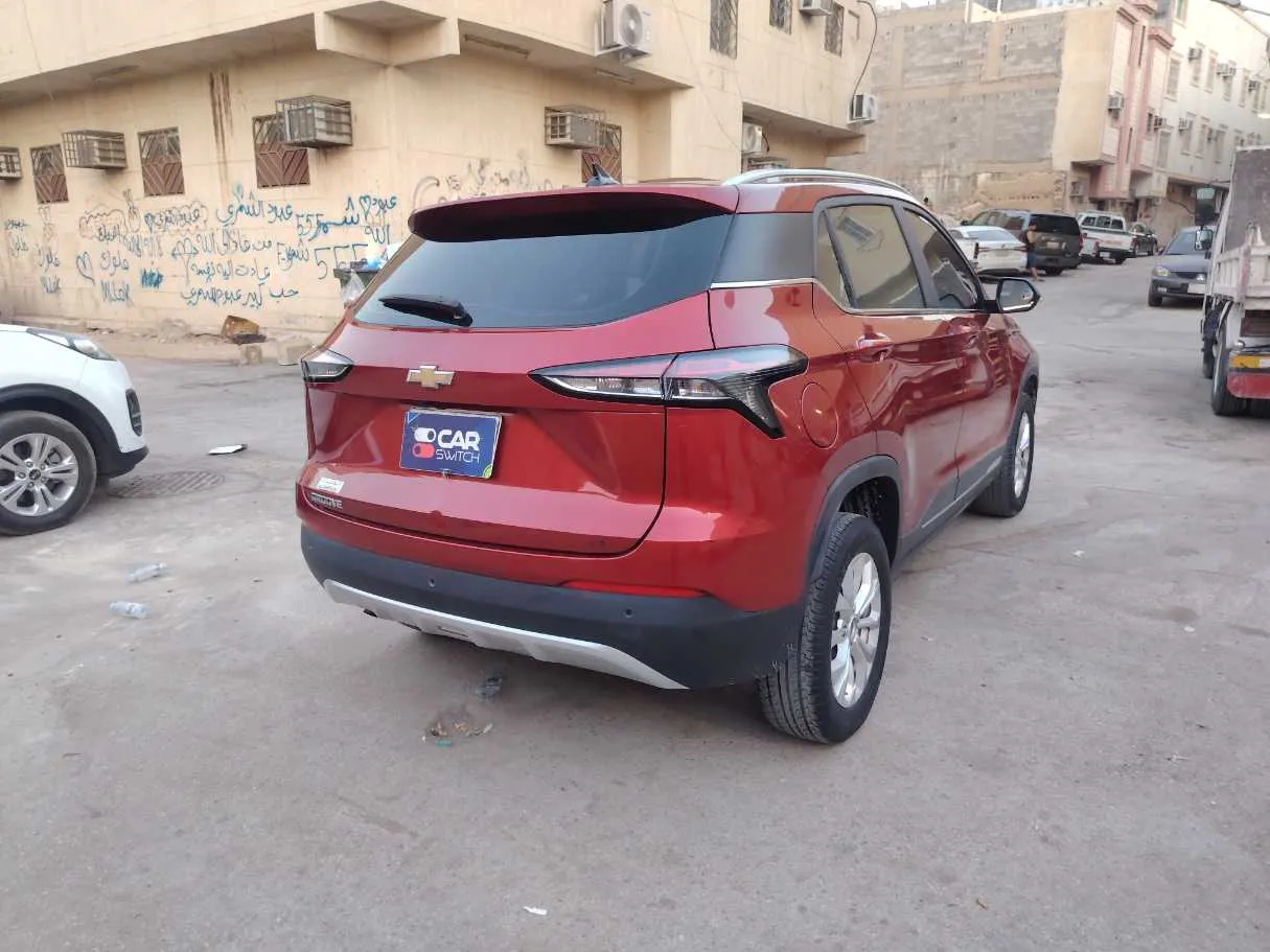 Car image 5