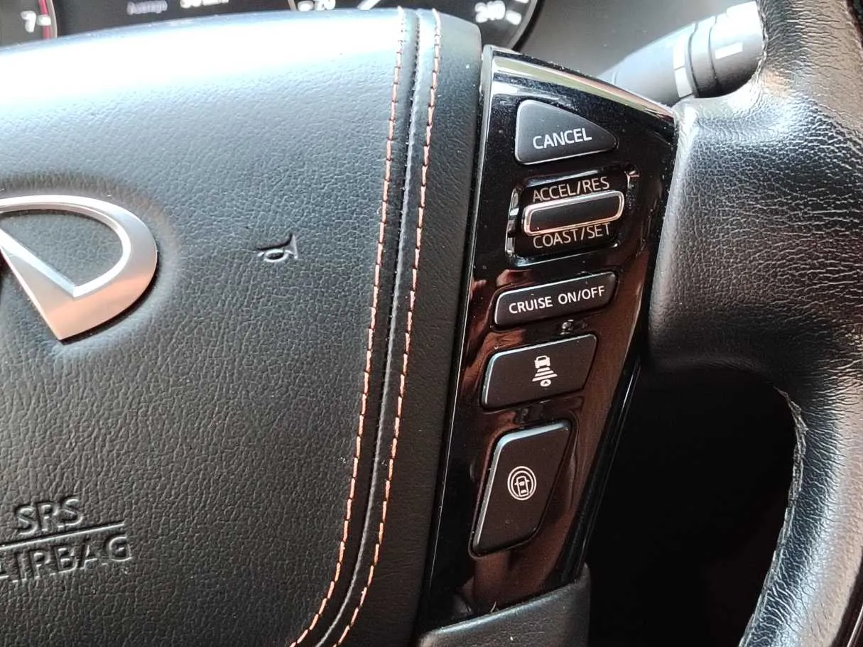 Car image 33