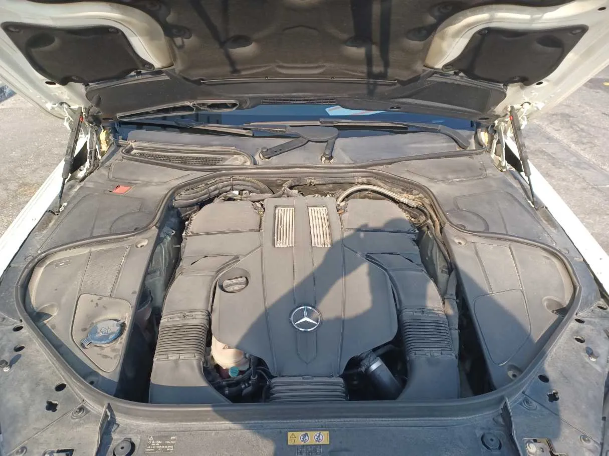 Car image 27