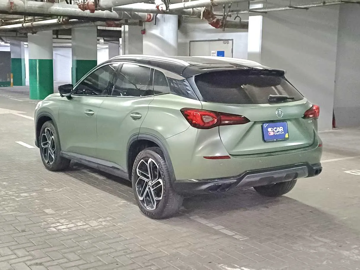 Car image 7