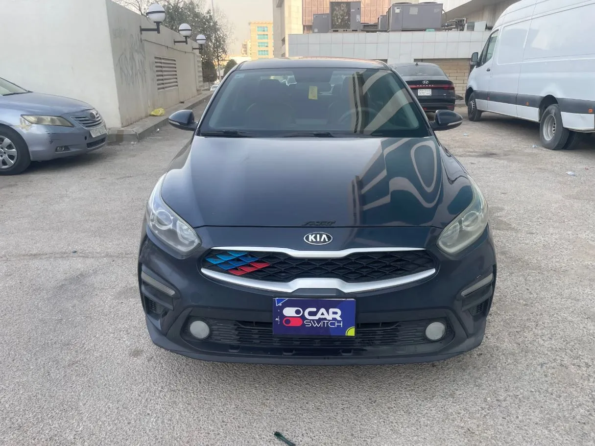 Car image 2