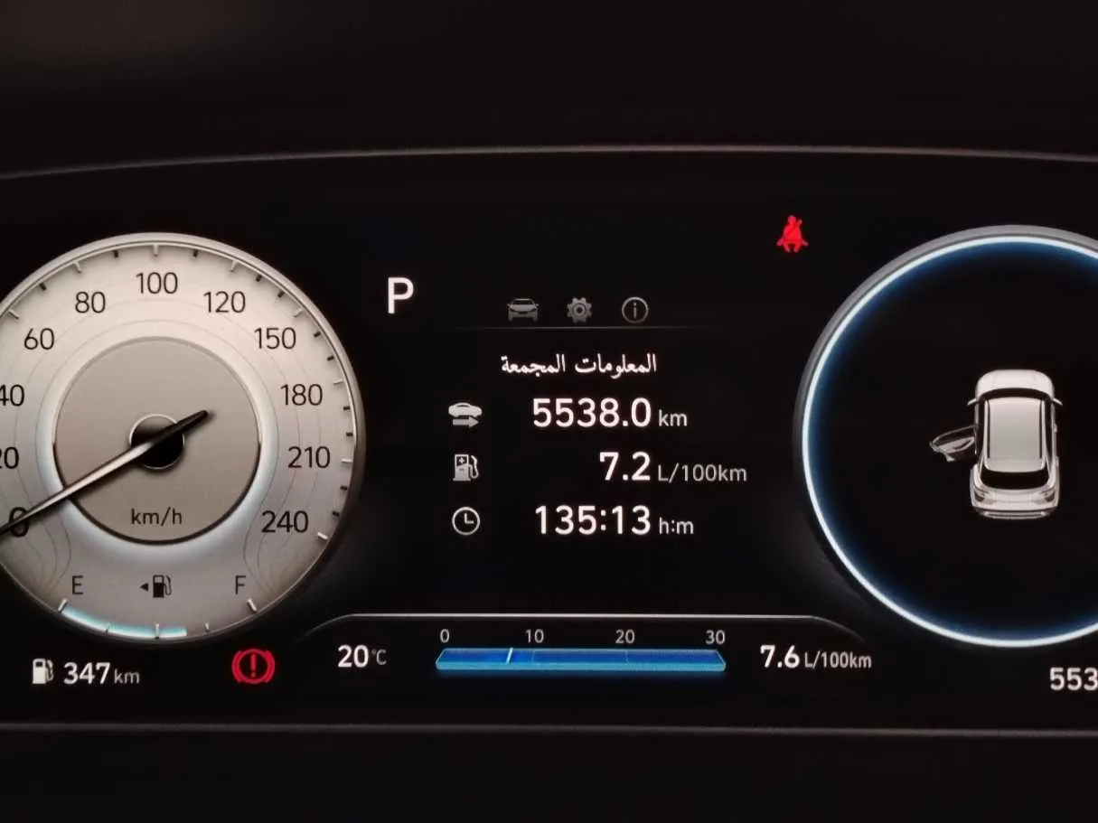 Car image 18
