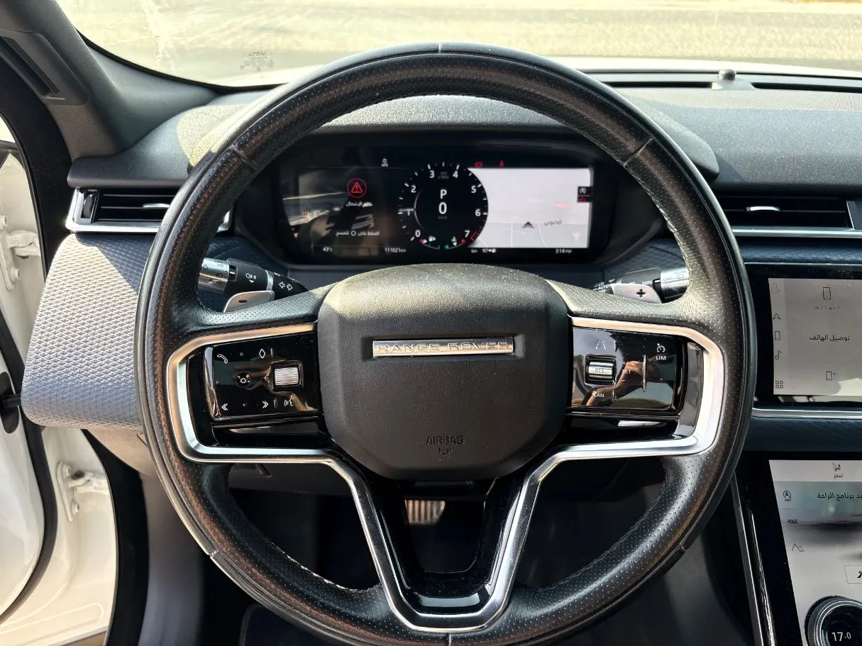 Car image 22