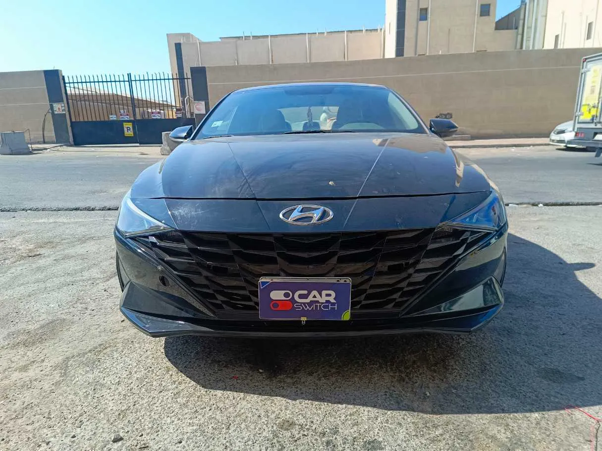 Car image 2
