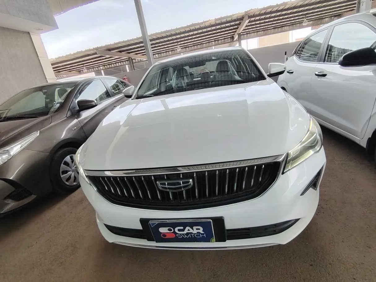 Car image 2