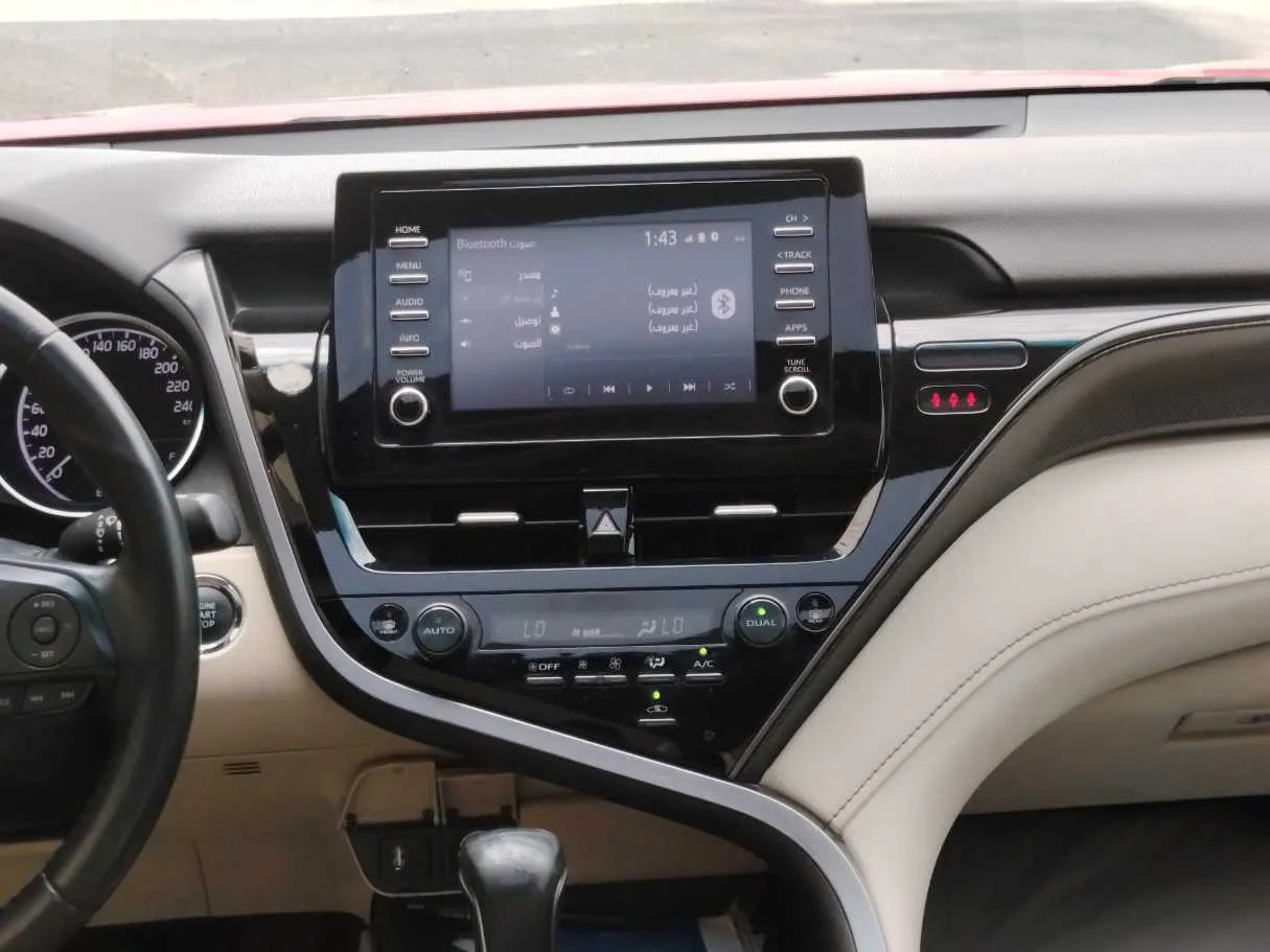 Car image 20