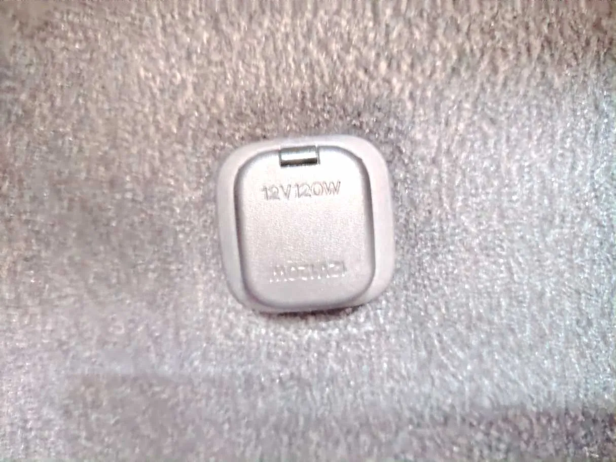 Car image 38