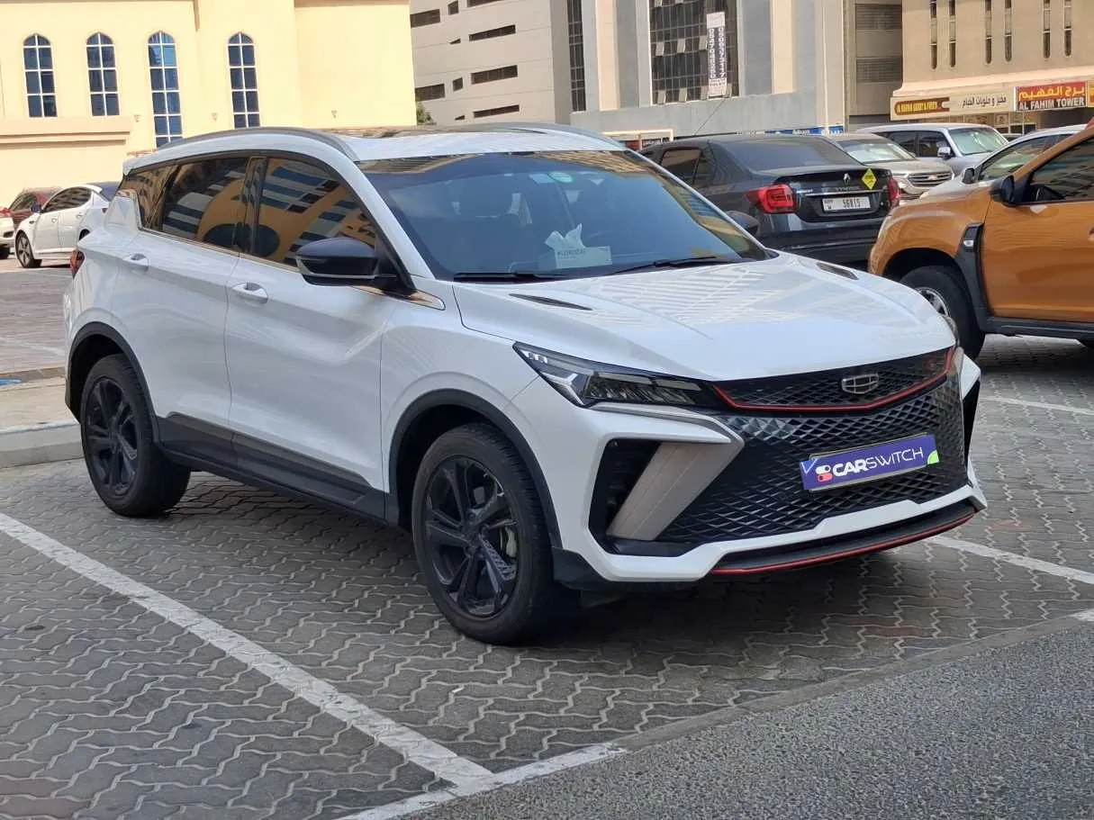Car image 3