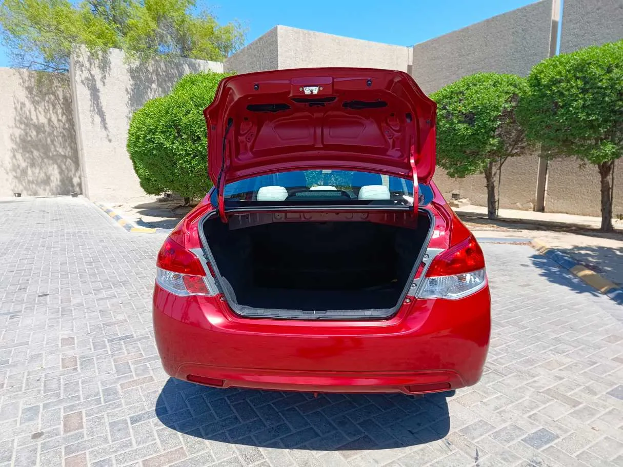 Car image 20