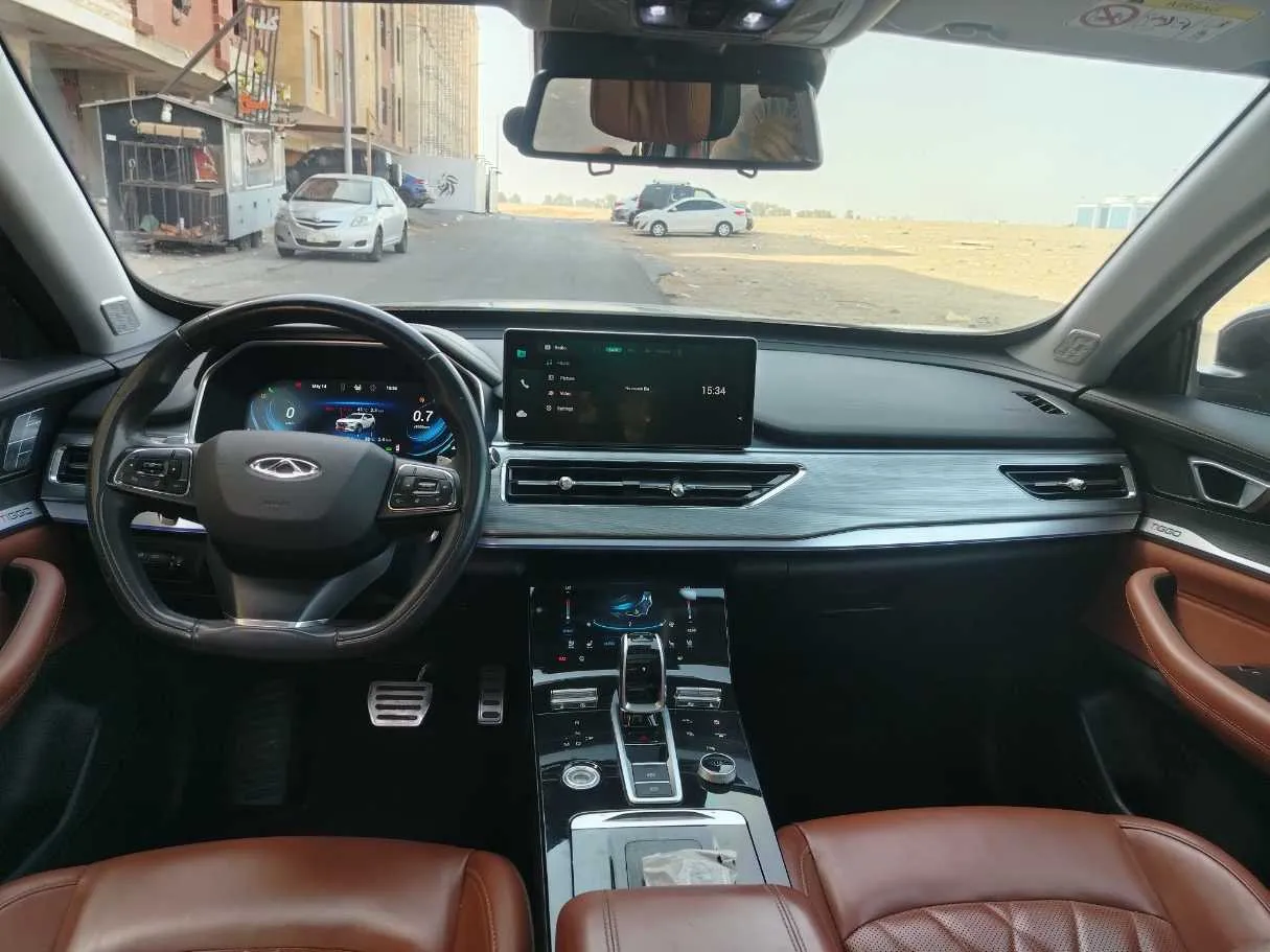 Car image 20