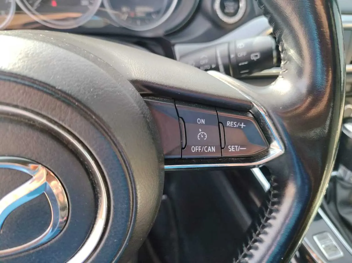 Car image 37