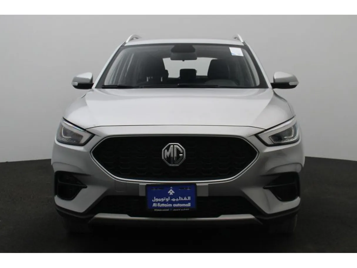 Car image 11