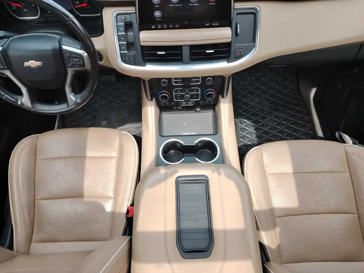 Car image 23