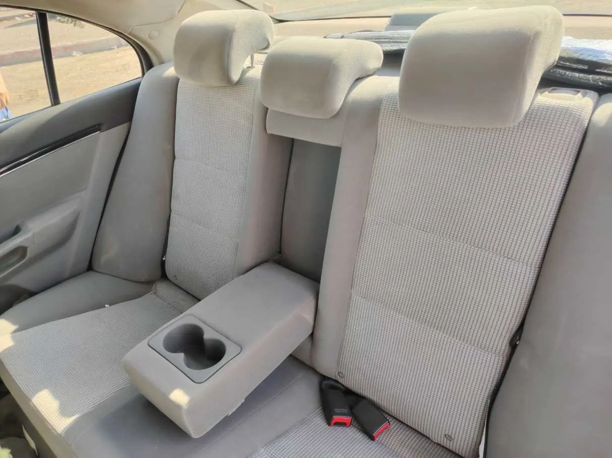Car image 15