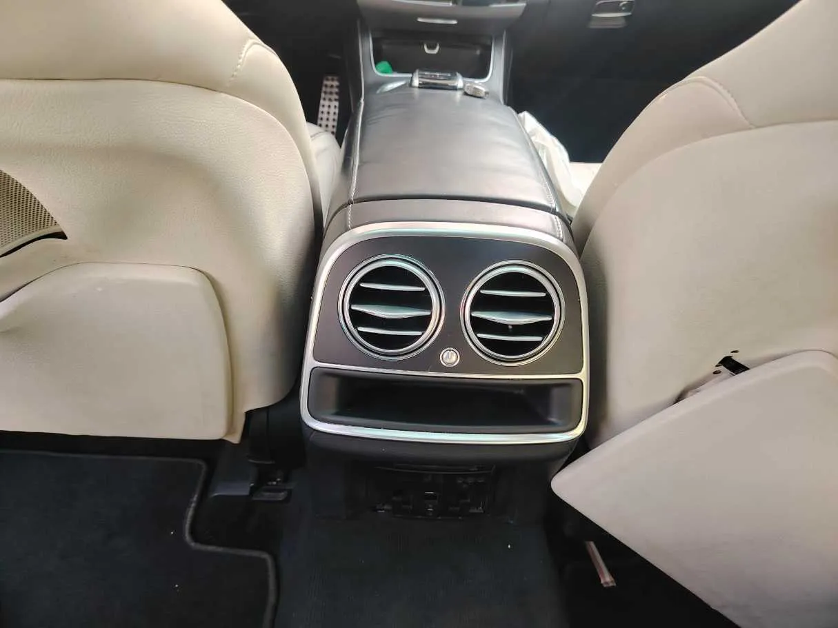 Car image 41