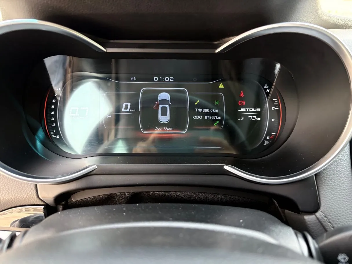 Car image 23