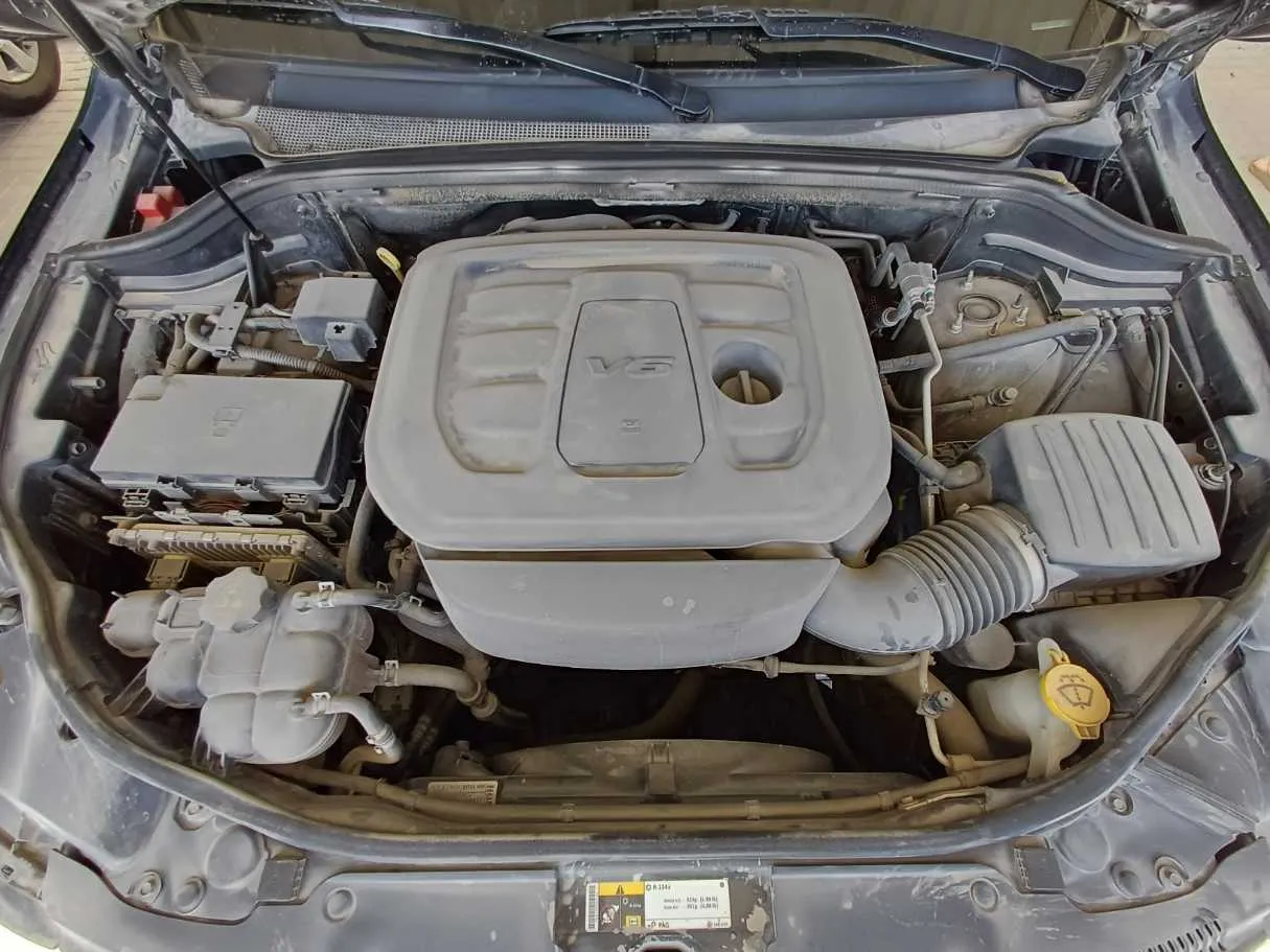 Car image 21
