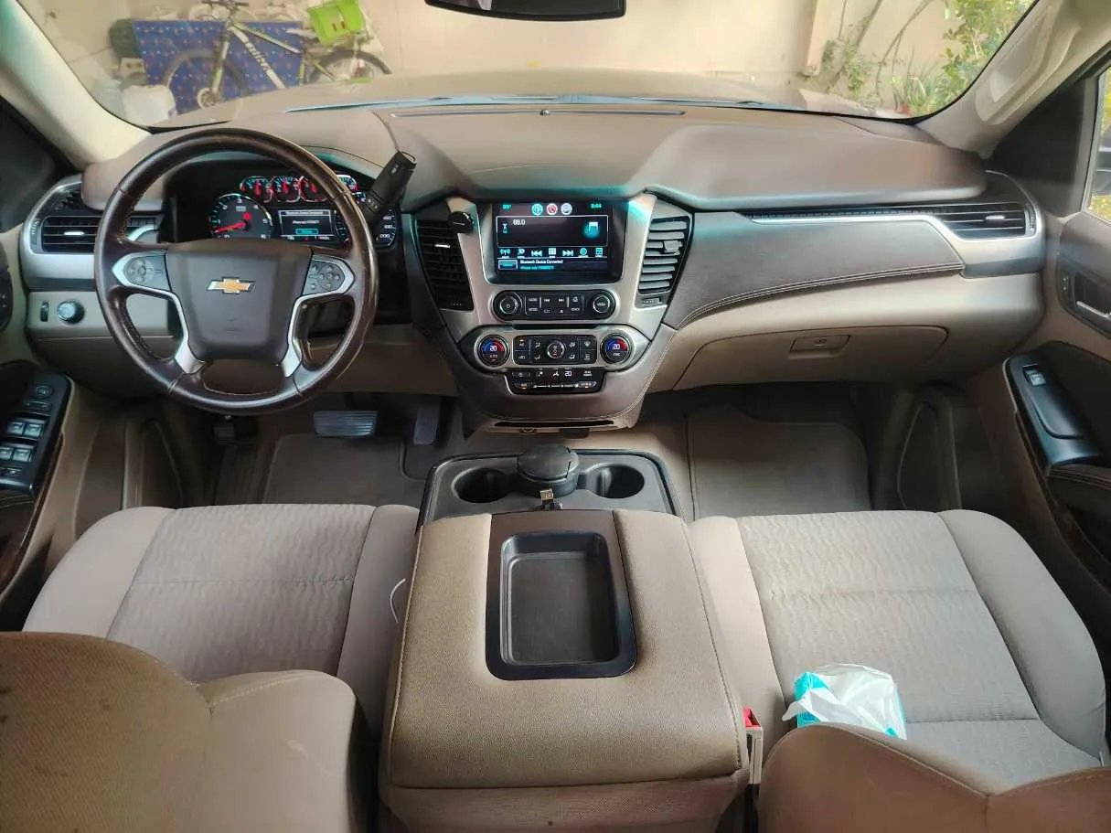 Car image 21